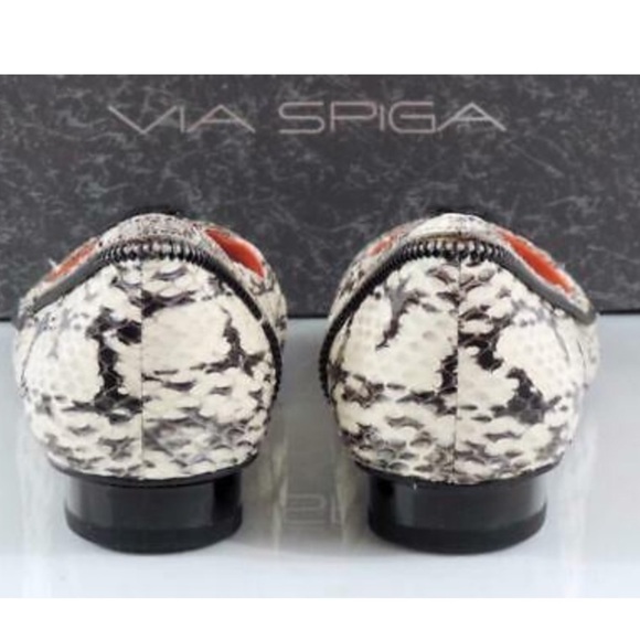 Via Spiga Dottie Python Flats Leather Snake Embossed Pointy Toe Elevated Casual - Picture 6 of 6